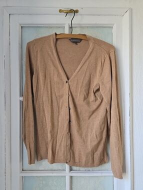 Denver Hayes Tan Button Front Cardigan Medium